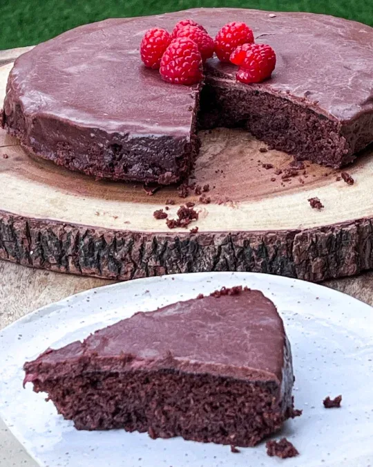 Tarta Sacher sin azúcar refinada
